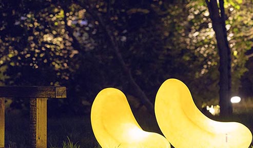 照明燈光秀【 什么是燈光小品】