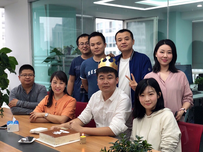 洲明&middot;信達西安分公司九月生日會