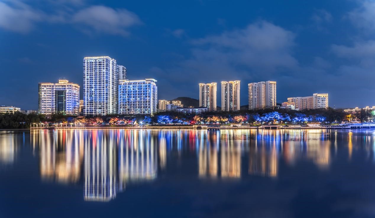 亮化工程的預(yù)算應(yīng)該包含幾部分？