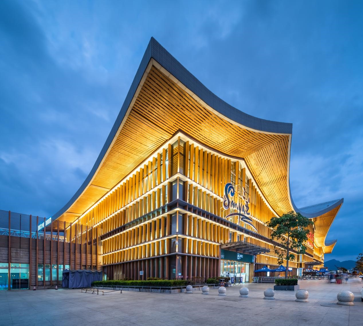 亮化工程的預(yù)算應(yīng)該包含幾部分？-1